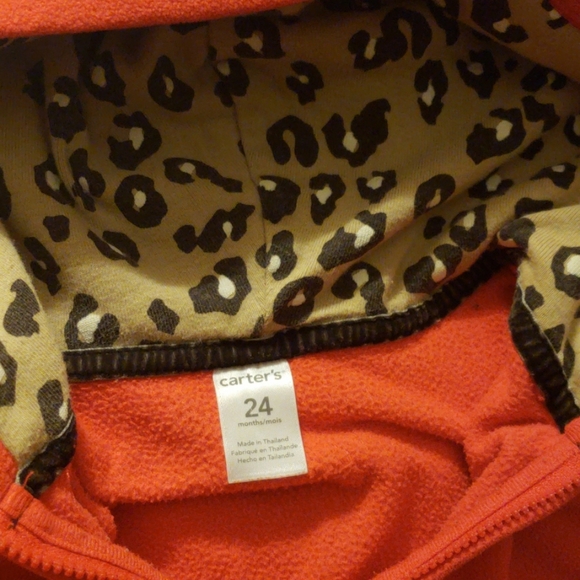 Red Fleece Sweater Hoodie - Picture 3 of 3